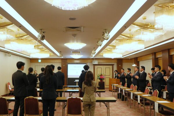 2026年春、入社式で新しい仲間を迎えました